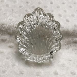 Vintage Gorham 24% Lead Crystal, Chantilly Shell Shaped, Trinket Box w/Lid